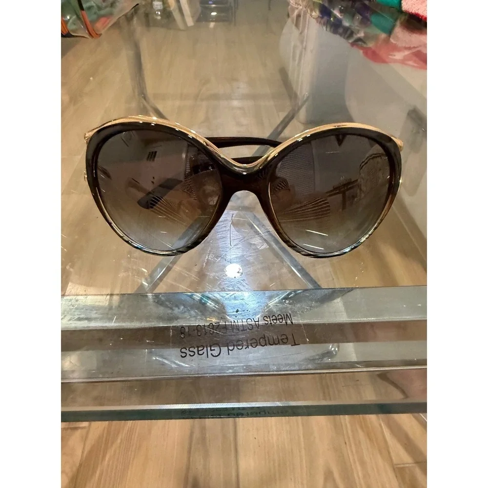 Jessica Simpson Brown Gradient Oversized Round Sunglasses BRN Gold Trim